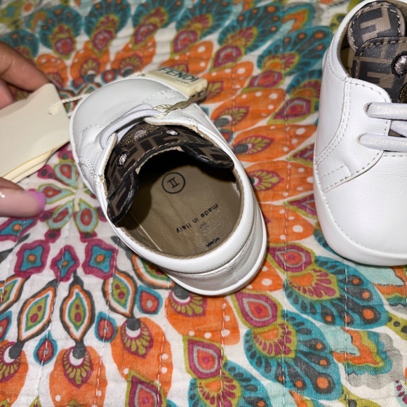 Shoes - Picture 2 of 4